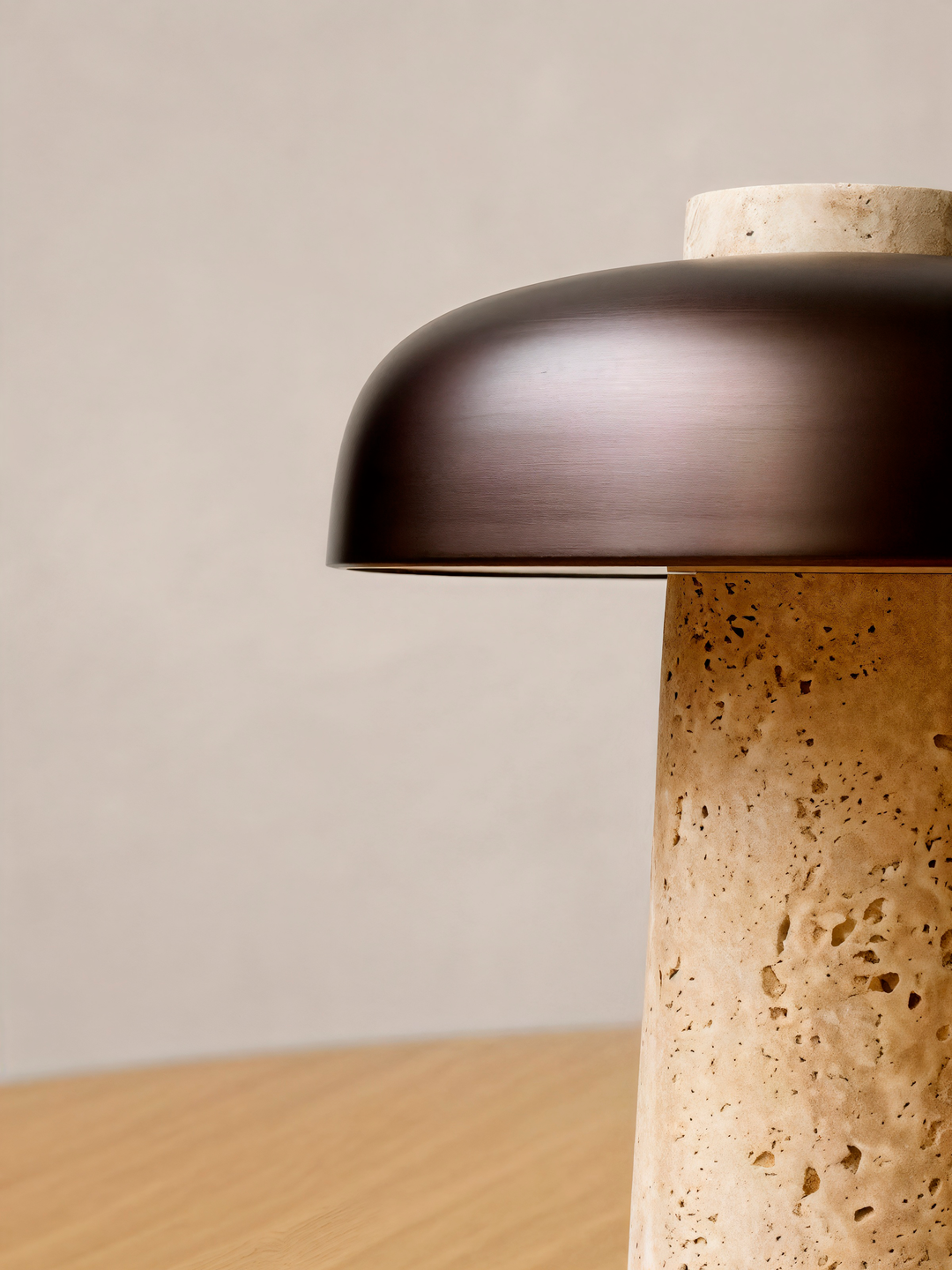 The Reverse Table Lamp