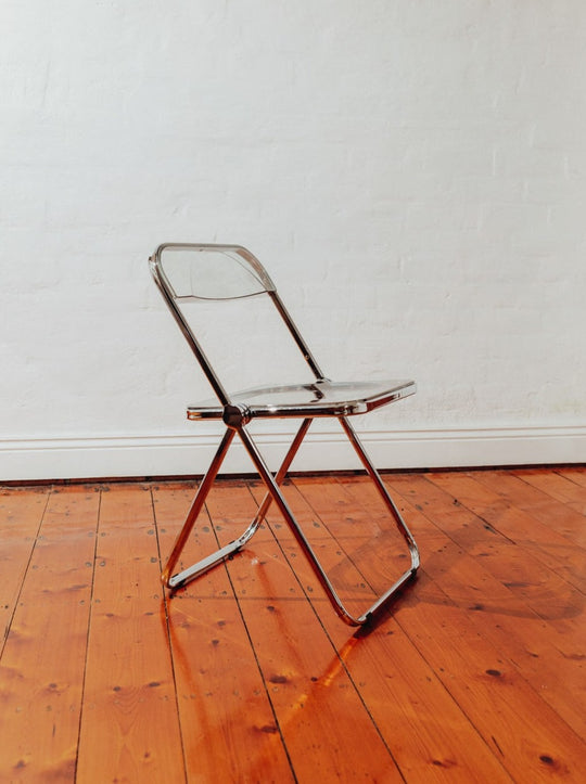 Folding chair “The Plia”